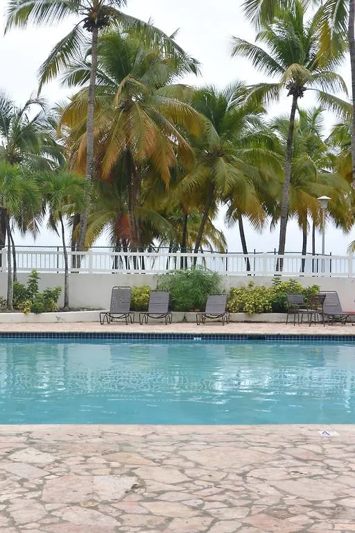 Cozy Beachfront Studio San Juan Daire